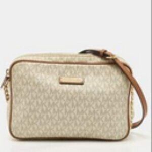 Michael Kors MK Signature Cross body Bag Jet Set Camera Purse